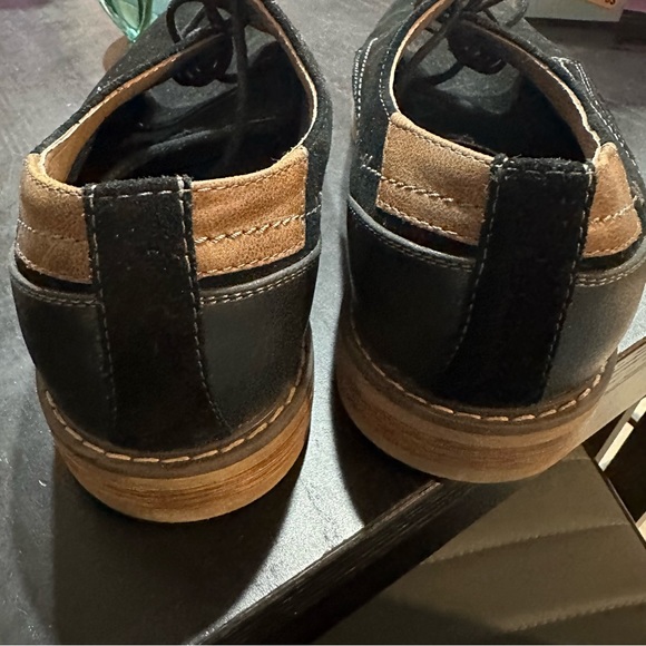 EUC (2 pairs) Sonoma men’s Oxford dress shoes - Picture 2 of 9